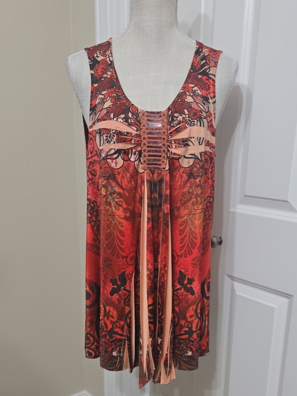Live and Let Live Peach and Red Floral Sleeveless Top Sz L